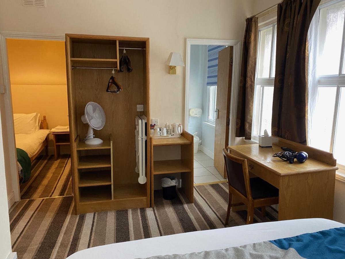 Sandringham Hotel Cardiff