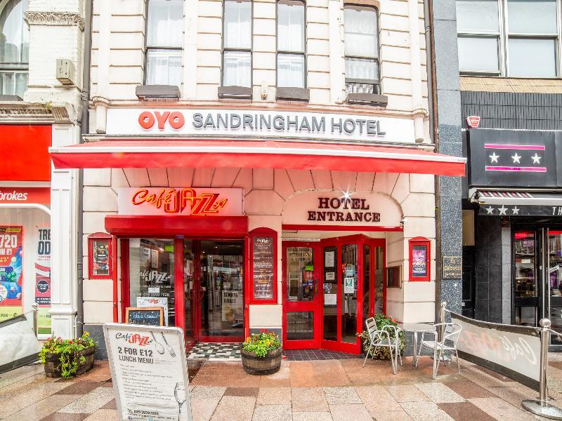 Sandringham Hotel 2*